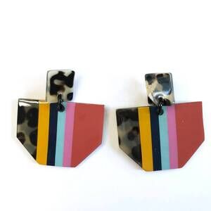 NEW SUNSHINE TIENDA women's poppy earrings in tortoise